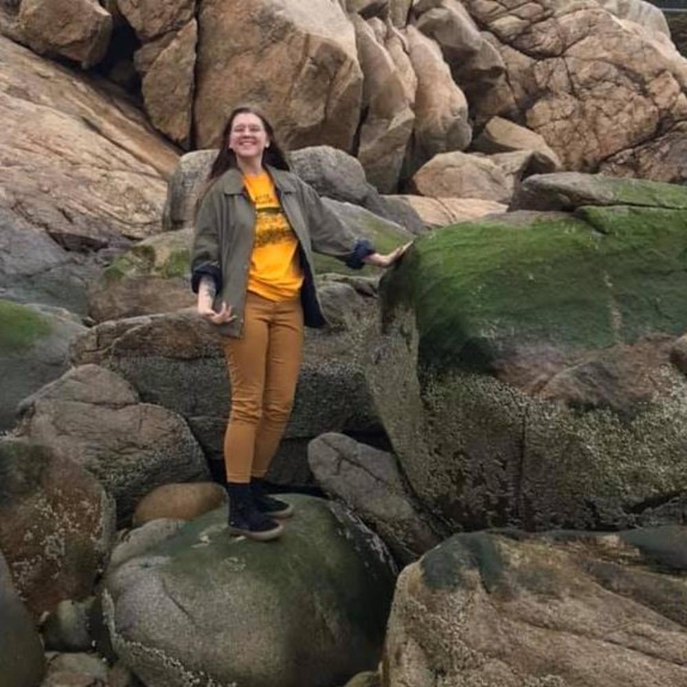 Meet your Posher, Emily